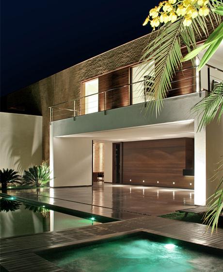 Residencia Estilo Minimalista en Londrina