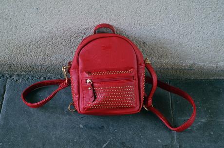 look_bomberconflores_streetstyle_sportychic_fashionblogger_mivestidoazul-16