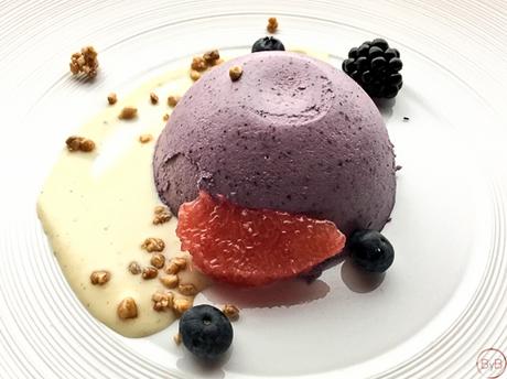 La Noche Brockmans Gin, the show starts…