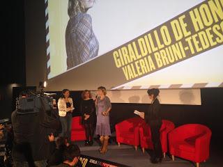 Valeria Bruni Tedeschi recibe el giraldillo de honor en Sevilla