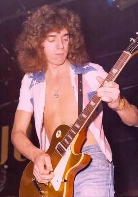 Efemérides del Rock y Heavy Metal: Que pasó un 09 de Noviembre