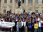 Jóvenes colombianos apuntan reconciliación nacional