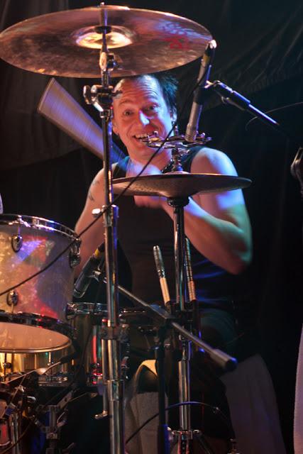 Efemérides del Rock y Heavy Metal: Que pasó un 11 de Noviembre