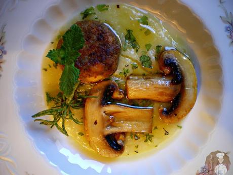 Albóndigas vegetarianas con crema de puerros