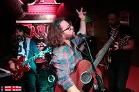 Summer Riders en Sala Caravan