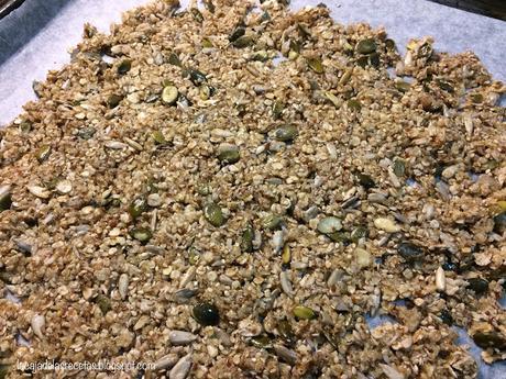 Granola Casera en Desayuno Saludable - Sin Gluten Granola Casera en Desayuno Saludable - Sin Gluten