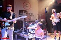 Kitai en Sala el Sol