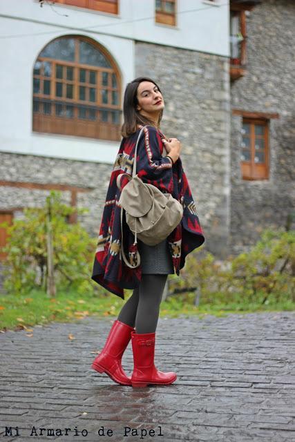 Outfit: Ideas para Vestir Botas de Agua con Vestido