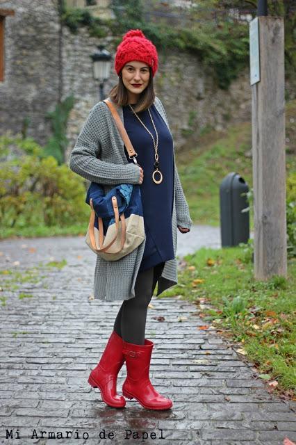 Outfit: Ideas para Vestir Botas de Agua con Vestido