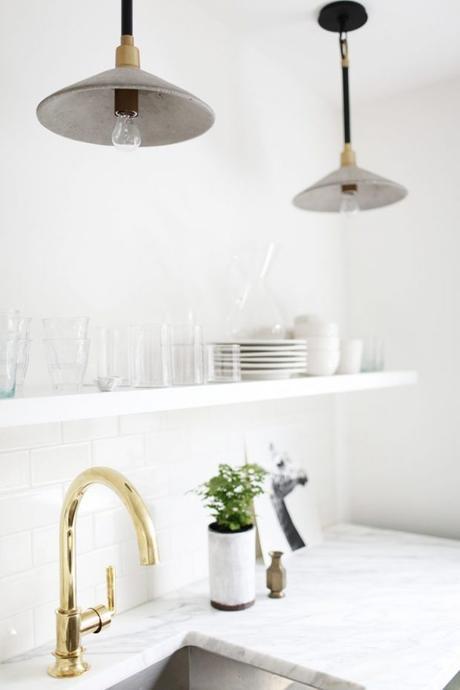 golden-details-kitchen