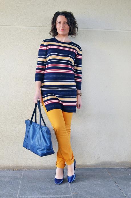 look_maxijerseyrayas_relojmadera_jord_streetstyle_influencer_blogdemoda_mivestidoazul_friendsfluencers-5