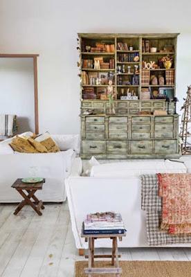 Casa con Muros de Piedra