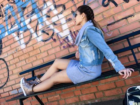 GREY & GOLD GREY & GOLD