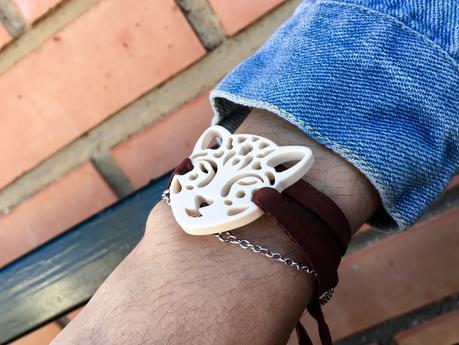 GREY & GOLD GREY & GOLD