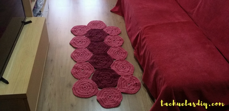 Tutorial alfombra trapillo con muestras de hexágonos multiforma