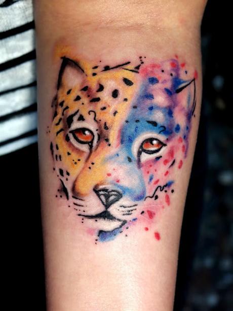Tatuaje leopardo watercolor