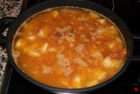 Arroz con chorizo y patatas paso 3