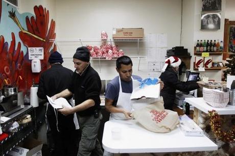 A pesar de las protestas: emprendedores y dueños de negocios están optimistas con Trump small-business