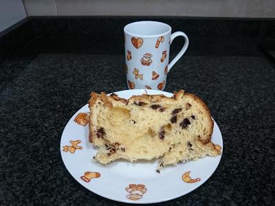 PANNETONE CON PEPITAS DE CHOCOLATE