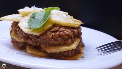 Lasaña de papas y salsa boloñesa