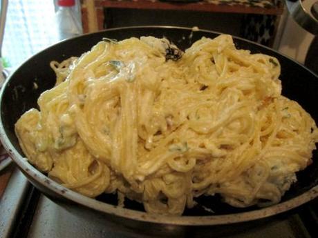 spaghetti-con-tomates-secos-en-aceite-y-ricotta-07