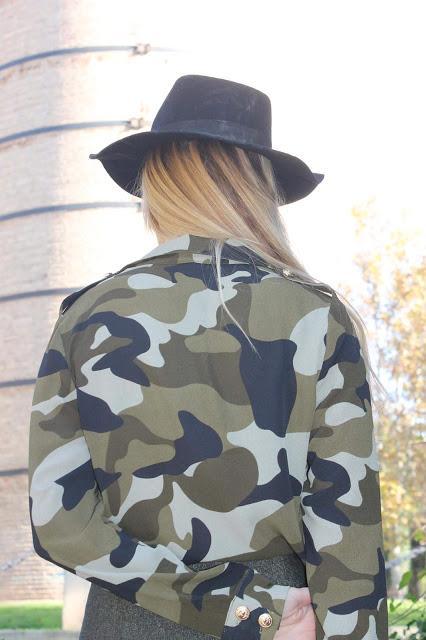 Chic Sexy Look Chic Sexy Look