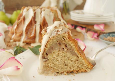 Pear, pecan coffee bundt cake #BundtBakers