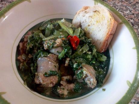 Sopa de acelgas con salchichas - Acelgas con salchichas - Bietole e salsiccie - Sausage and chard soup