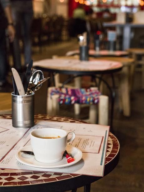 Restaurante indio eatDOORI