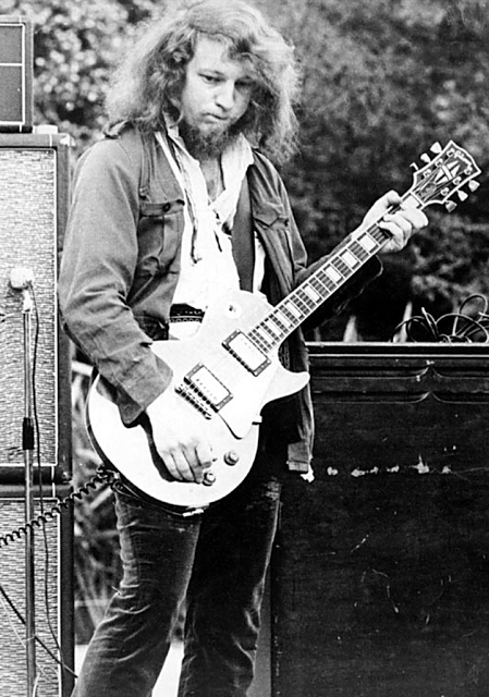 Efemérides del Rock y Heavy Metal: Que pasó un 17 de Noviembre