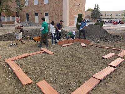 Primeras jornadas. Preparación del suelo y siembra