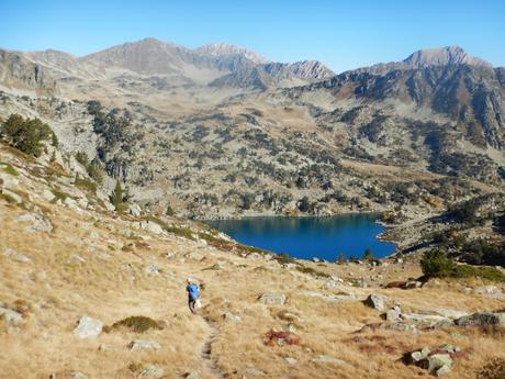 Ruta circular al estany de Garrabea desde el Port de la Bonaigua