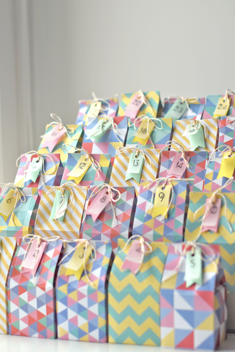 El colorido calendario de adviento de este año ya está aquí/ This year’s merry and bright adventscalendar is here!