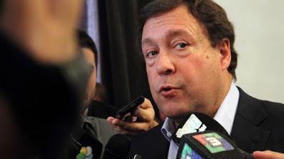 Weretilnek: “Es preferible el déficit antes que provocar una crisis social”