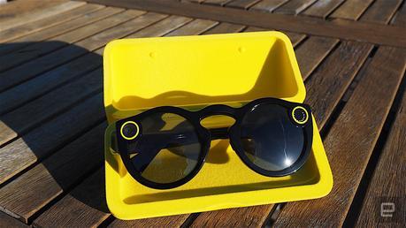 Snapchat cambia de nombre y evoluciona en los moviles con sus Gafas Inteligentes.