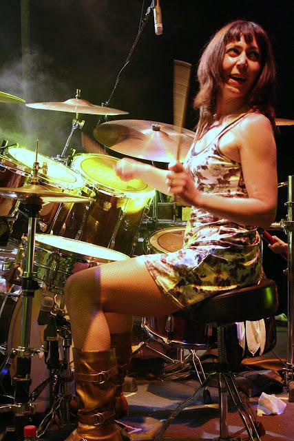 Efemérides del Rock y Heavy Metal: Que pasó un 19 de Noviembre