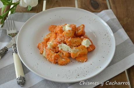 Ñoquis Caseros con Tomate y Mascarpone