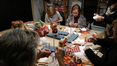 CRONICA DE LOS TALLERES EN UNIVERSO DIY, EN GIJÓN.