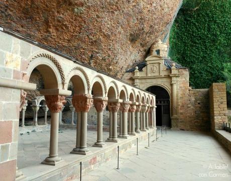 San Juan de la Peña, un Monasterio en la Roca