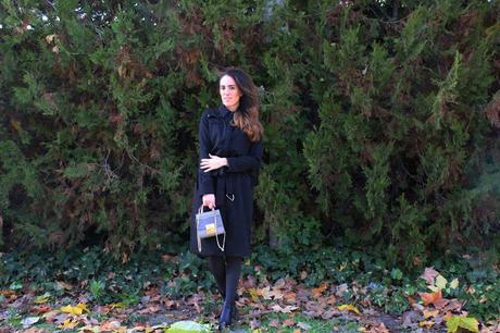 black trench outfit ideas