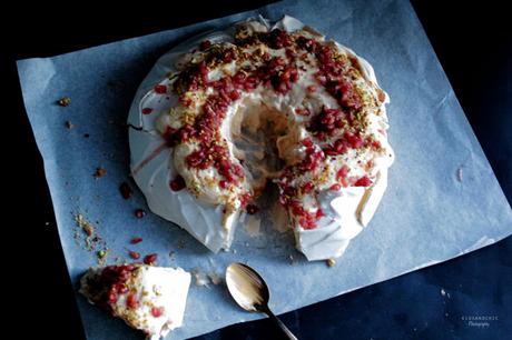 Pavlova  con  mascarpone y caramelo de granadas #JaquealaReina