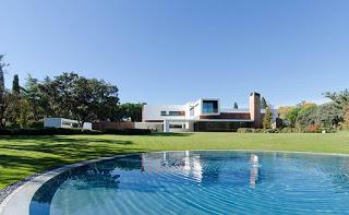 Residencia Vanguardista en La Moraleja