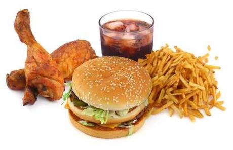 El exceso de comida basura afecta al cerebro adolescente