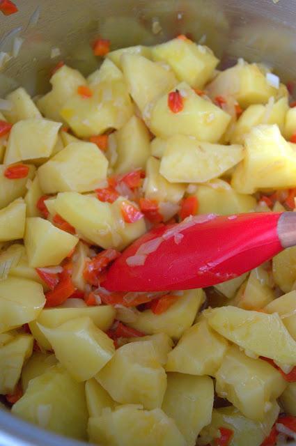 Marmitako de bonito, del mar a la mesa