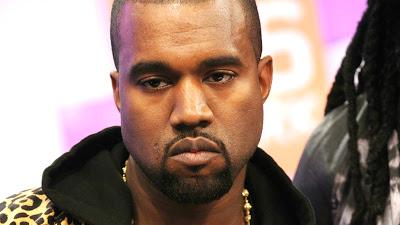 El rapero Kanye West se encuentra hospitalizado