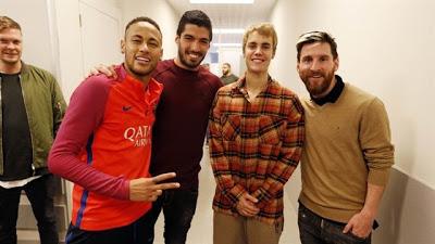 Justin Bieber, entrena con el FC Barcelona