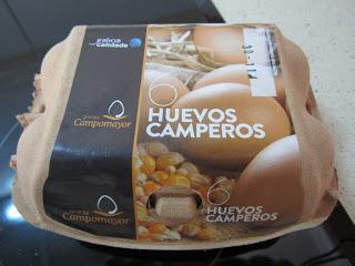 DOS APERITIVOS CON HUEVOS CAMPOMAYOR.