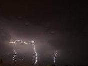 belleza efectos meteorológicos mano cazatormentas Adrián Escobar