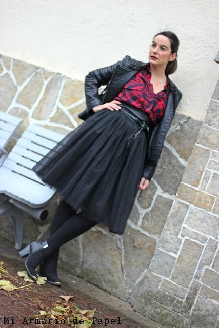 Outfit: Camisa de Cuadros con Falda de Tul Outfit: Camisa de Cuadros con Falda de Tul