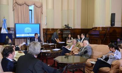 Pereyra contra la importación de combustibles para defender trabajo local